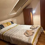 Kátay Quarto em Acomodações Particulares