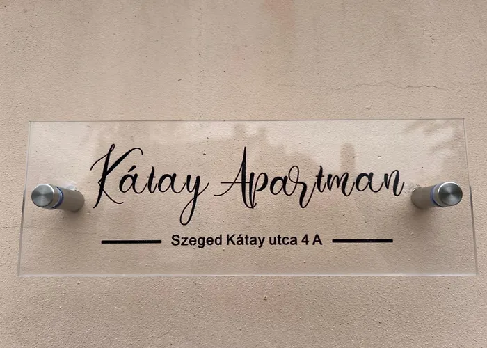 Katay Проживание в семье Сегед